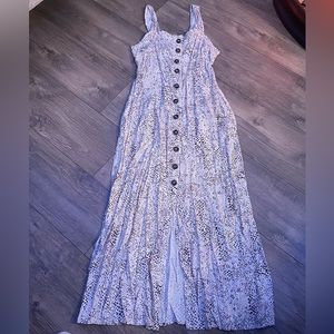 flowy dress